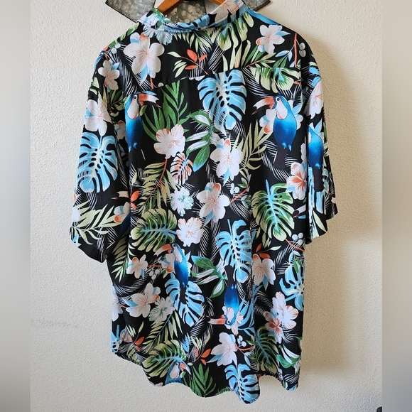 Tunevuse Men's Tropical Floral Button-Up Hawaiian Shirt Size 4 XL - Picture 4 of 9